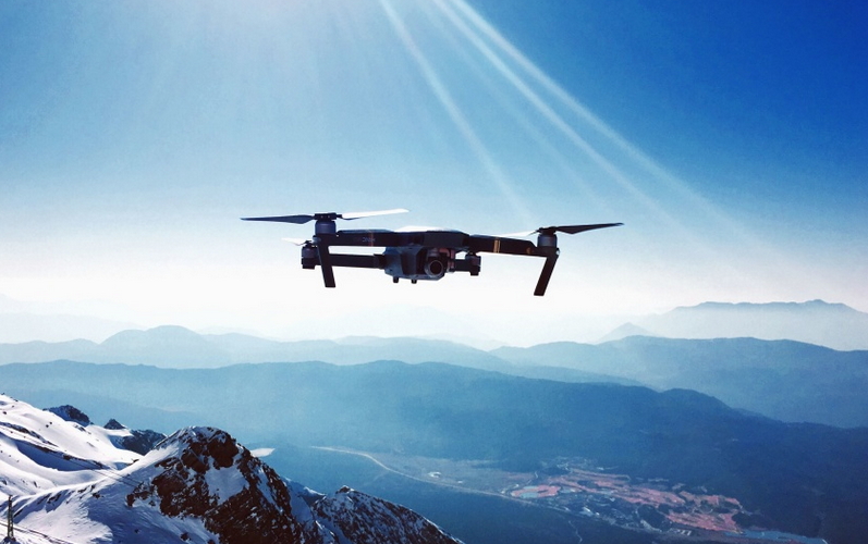 Ces chercheurs contrôlent un drone avec leurs yeux ! – SciencePost